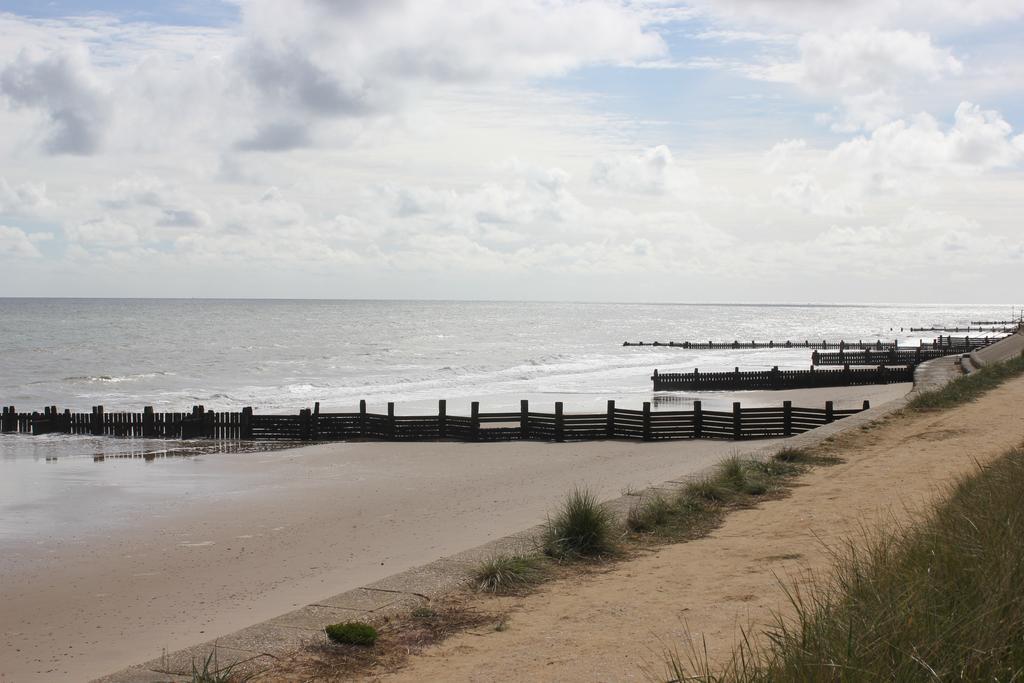 Seaview Cottage Bacton  Bagian luar foto